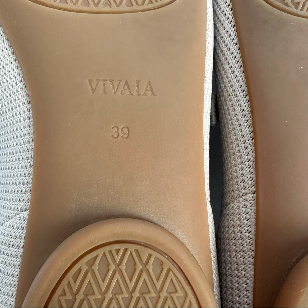 Vivaia Almond Toe Mary Janes AdaptAll Tamia Color Almond Size EU 39 US 8 - Picture 10 of 13